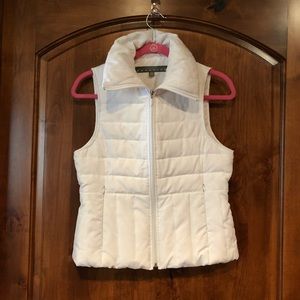 White vest